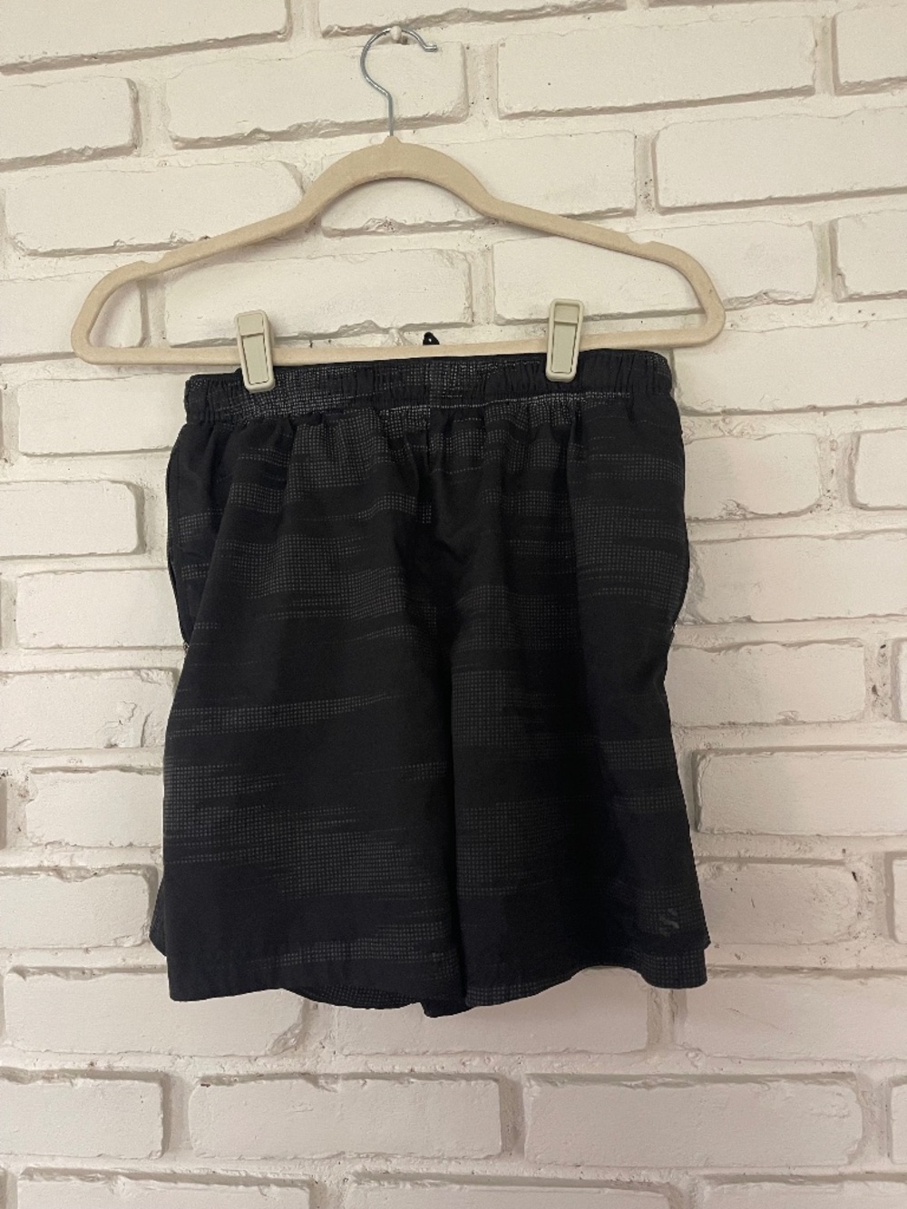 H&M black Men's Small Athletic Shorts